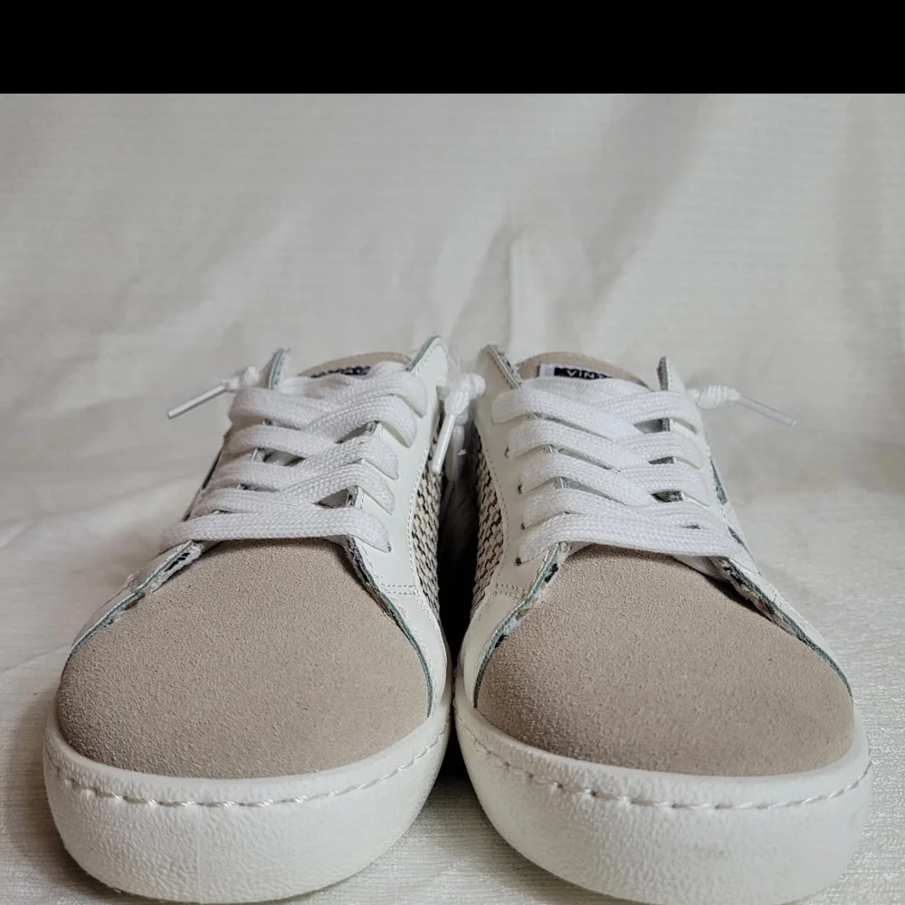 Vintage Havana Beige and White Sneakers - Picture 4 of 14
